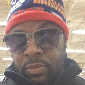 Meet your Posher, Joel